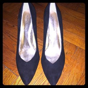 BCBG Black Fabric Pumps